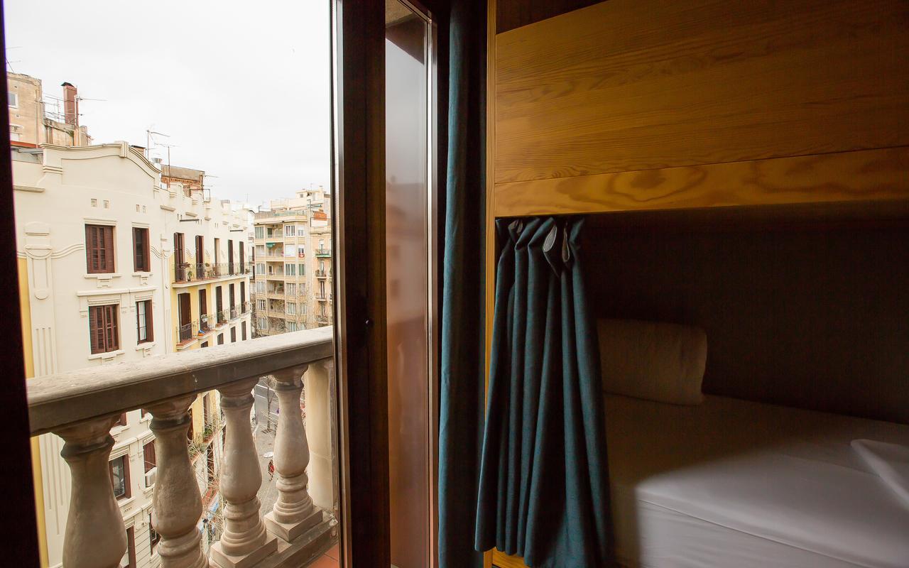 Yeah Barcelona Hostel Luaran gambar